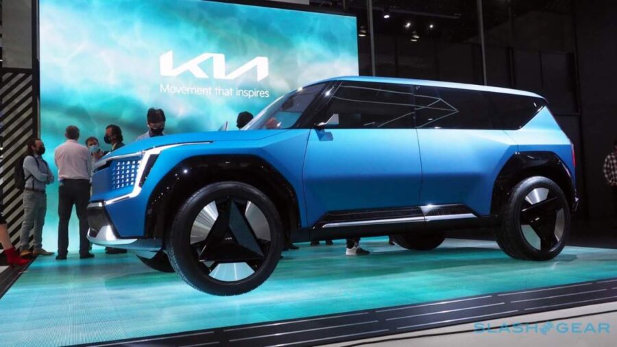 Kia’s concept EV restraint overshadowed Hyundai’s excess in LA